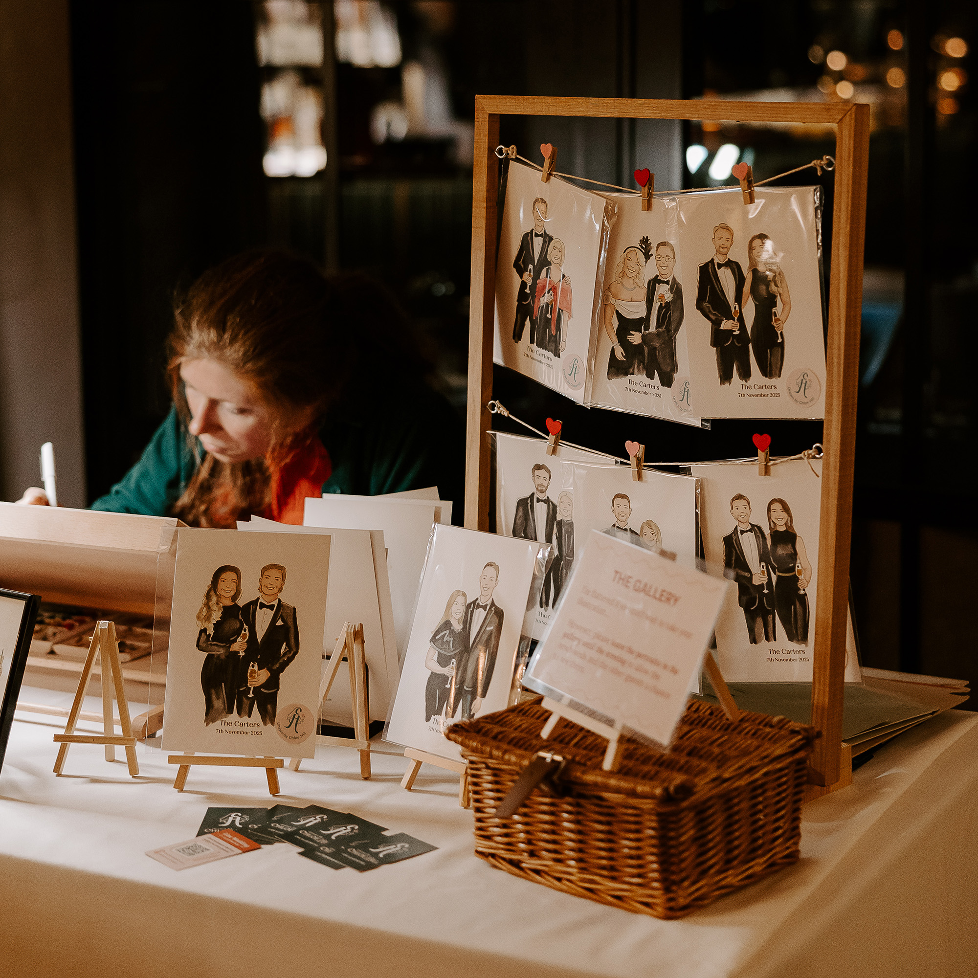 illustrating live at a wedding reception